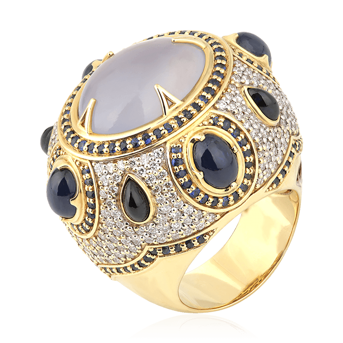 Кольцо с халцедоном, сапфиром, бриллиантами из желтого золота 750 пробы (арт. 76563)
