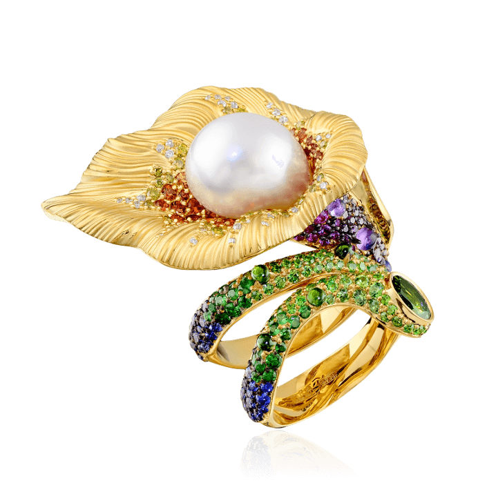 Кольцо Калла с жемчугом, бриллиантами, сапфиром, аметистом, демантоидом из желтого золота 750 пробы, фото № 1