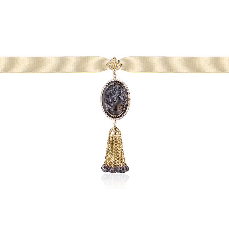 Кулон с камеей на дымчатом кварце, бриллиантами из желтого золота 750 пробы (арт. 91603)