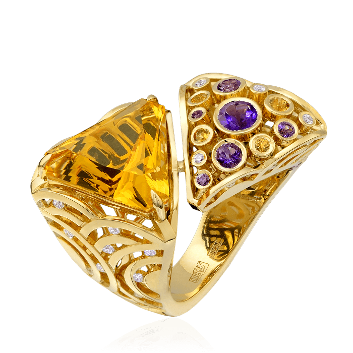 Кольцо с цитрином, аметистом, бриллиантами, сапфиром фантазийным из желтого золота 585 пробы, фото № 1