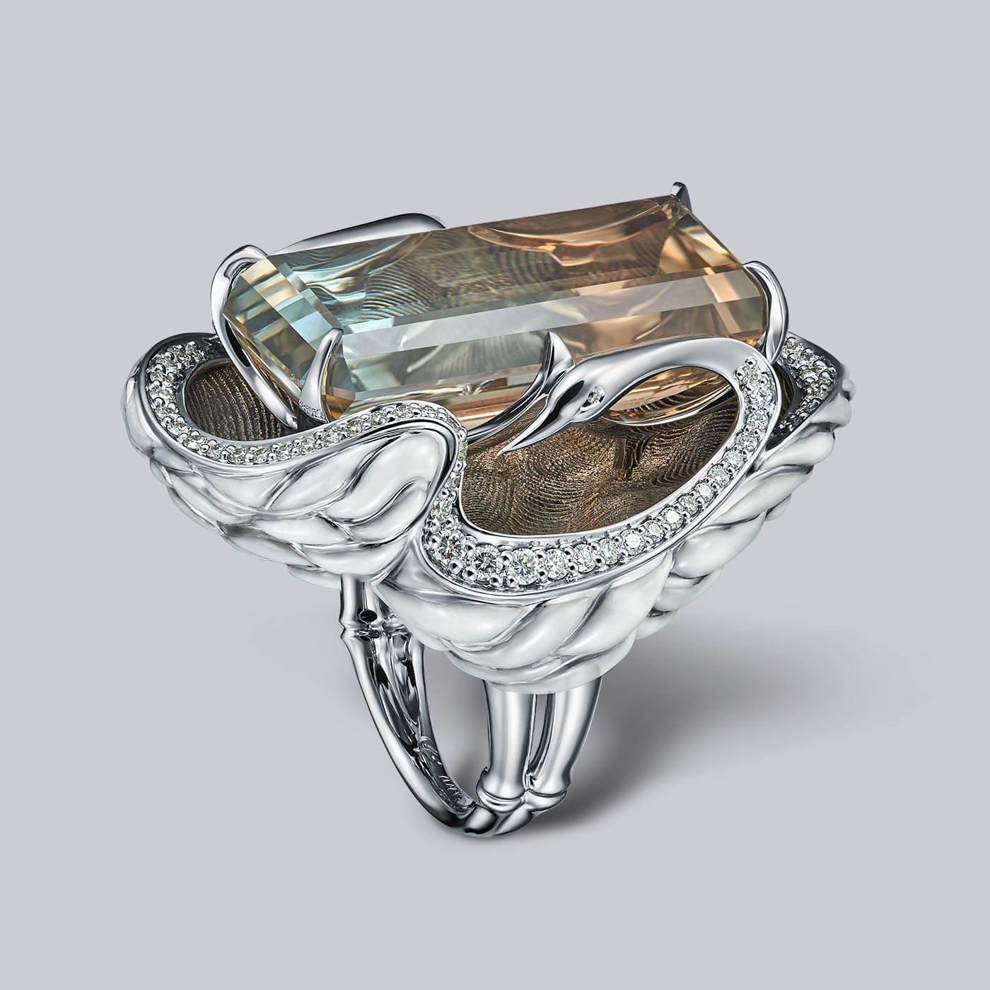 Кольцо Журавль с полихромным топазом, бриллиантами, эмалью из белого золота 750 пробы, фото № 1